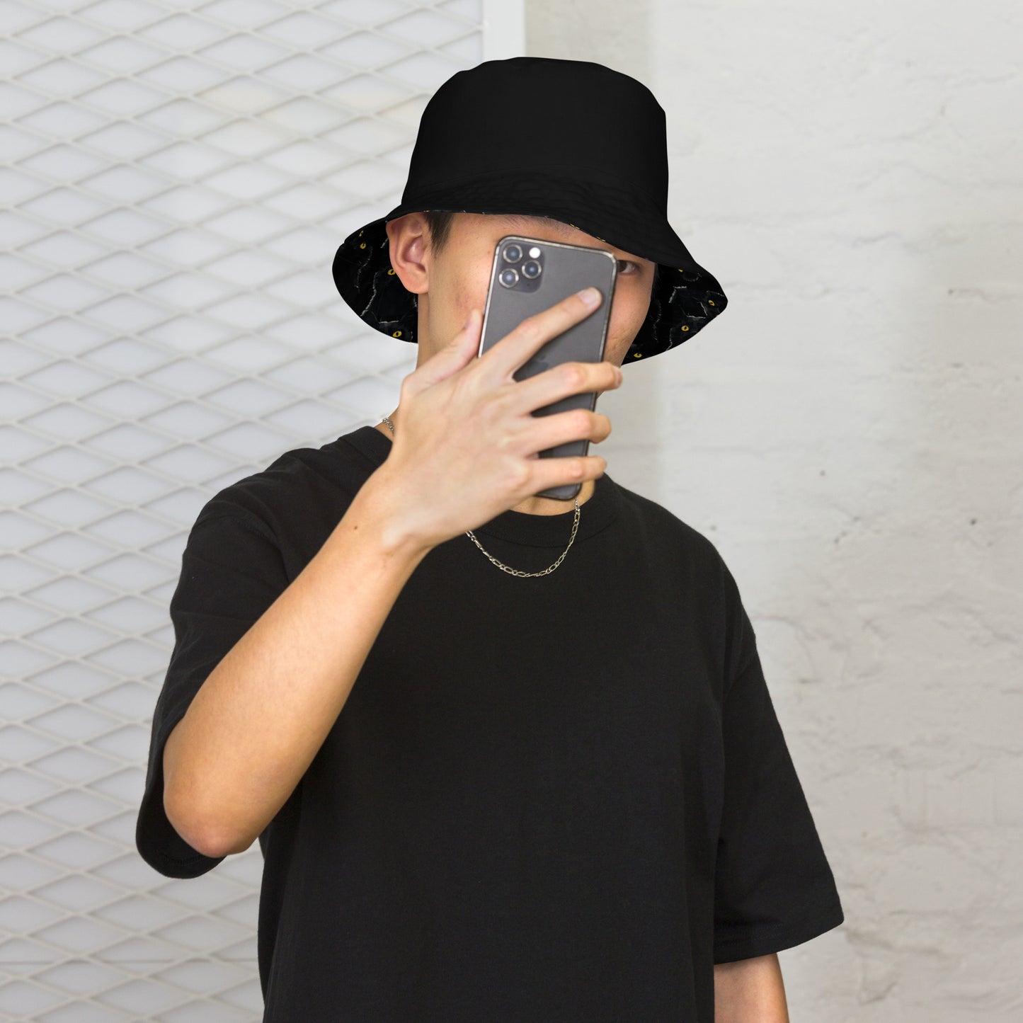 Black Pussy Reversible bucket hat