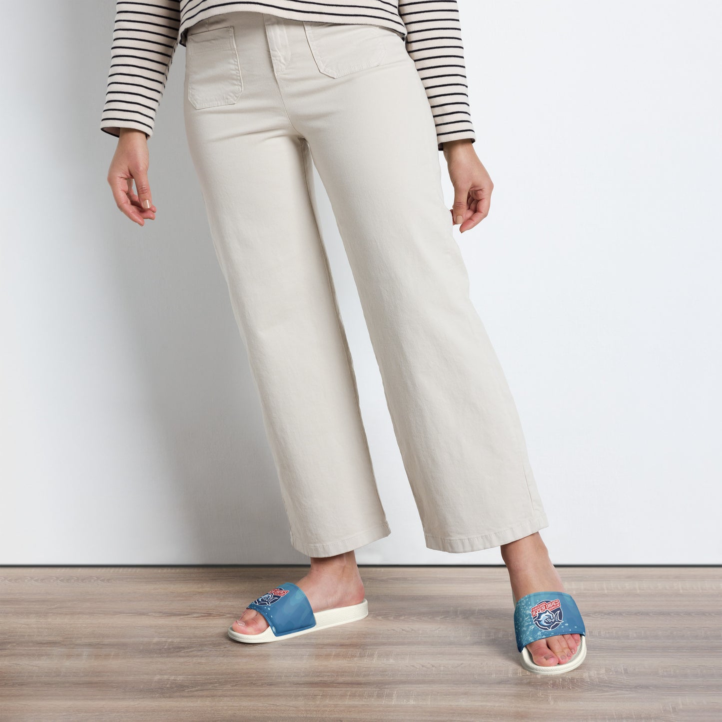 muzign sportgear Women's slides